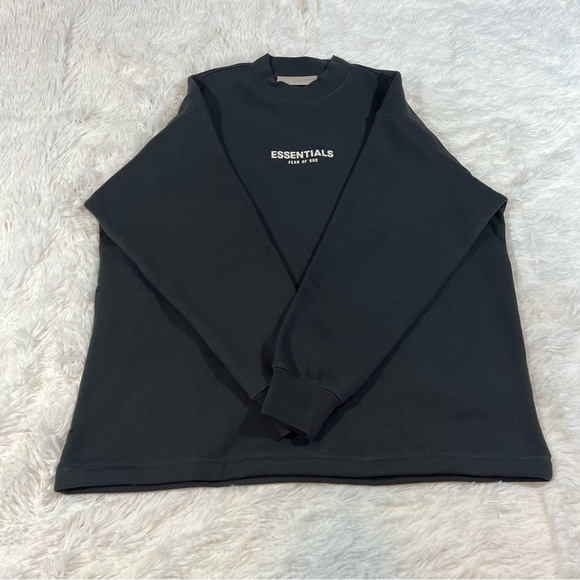 NWT Fear of God Iron Oversized Crewneck Sweatshirt - Picture 3 of 5